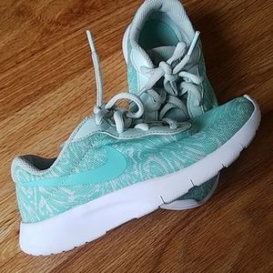 Nike teniss shoes👩💕